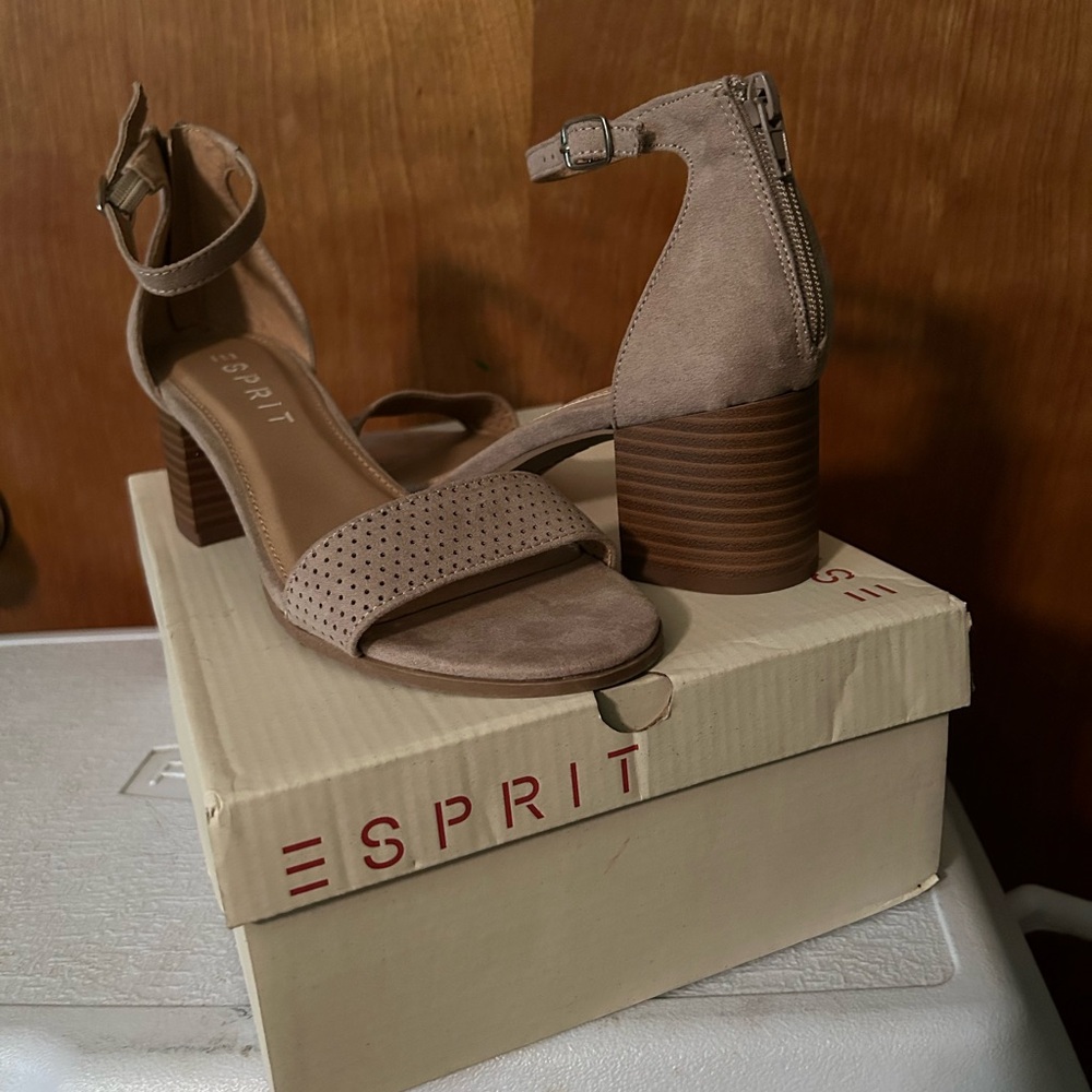 Women’s Esprit heeled sandals.